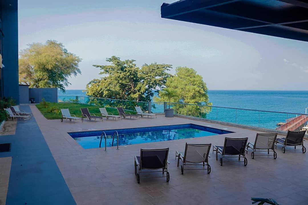 Mamba Point Hotel Freetown Esterno foto
