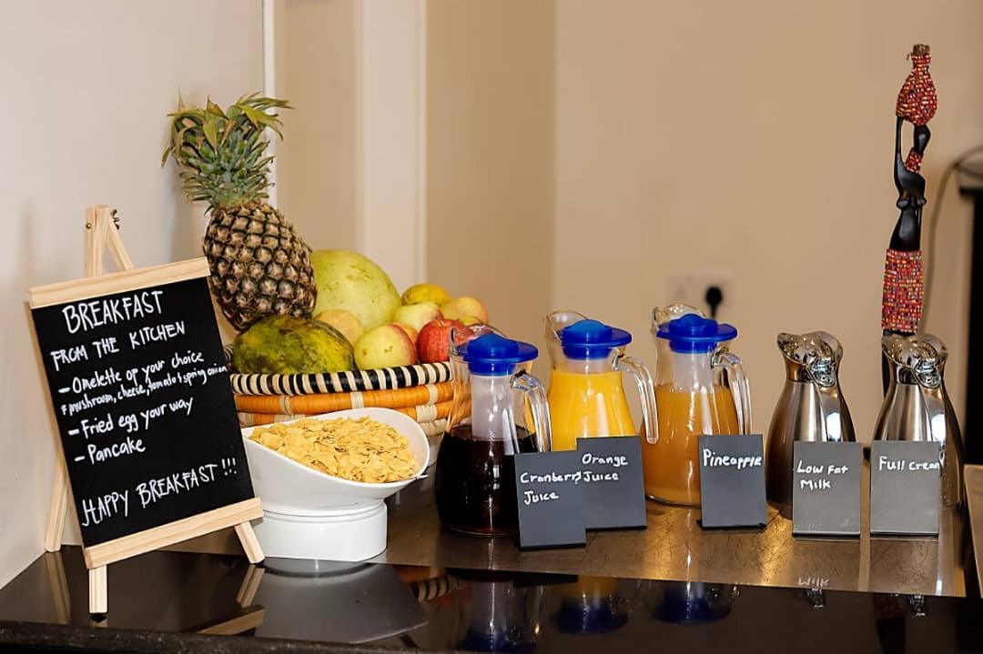 Mamba Point Hotel Freetown Esterno foto