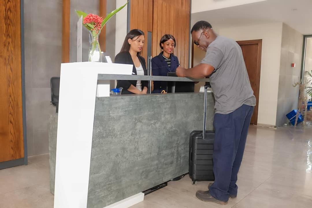 Mamba Point Hotel Freetown Esterno foto